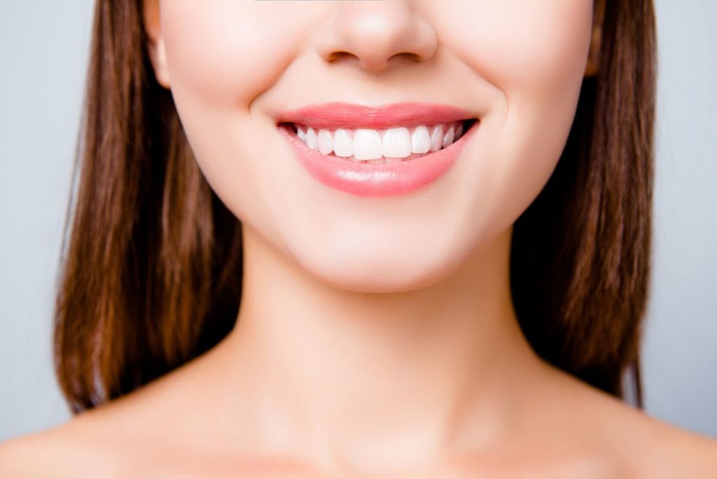 Enhancing Teeth with Cosmetic Bonding